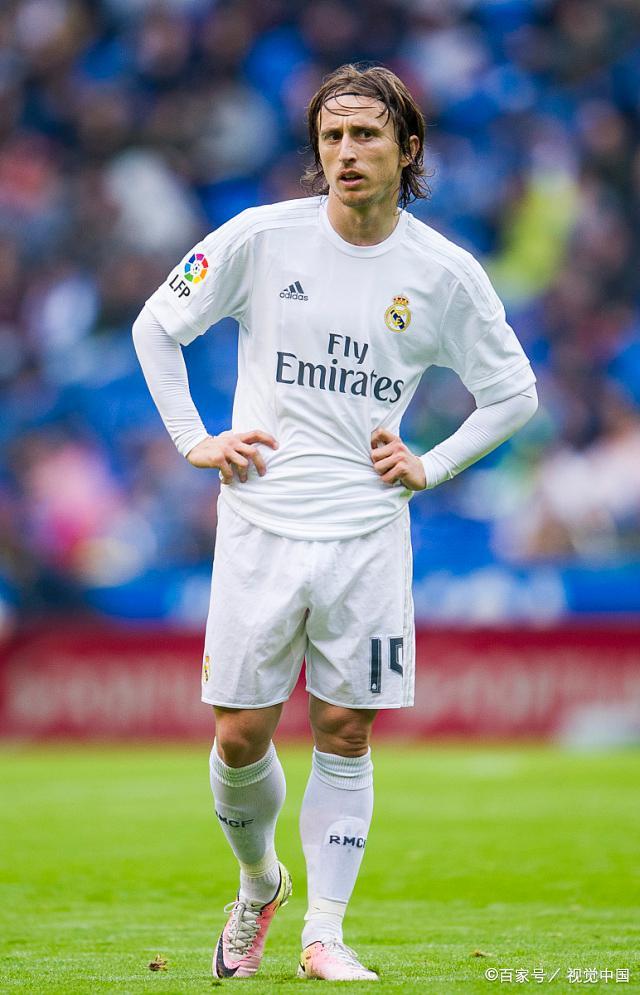 费城人队将核心球员科尔·哈梅尔斯交易至游骑兵换取多名新秀